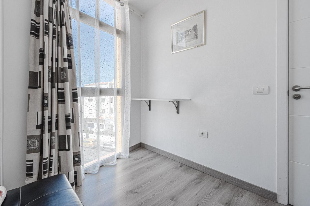 Family Apartment With 3 Bedrooms And Balcony Near Los Gigantes And Ocean 푸에르토 데 산티아고 외부 사진